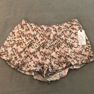 Patterned shorts - TAGS STILL ON